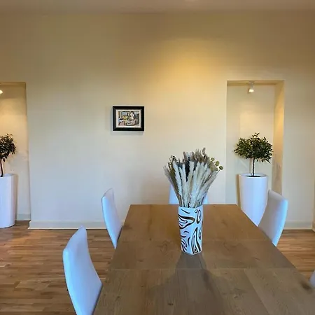 Daire 66c3 Historic Chateau Picasso Private For 4 Perpignan