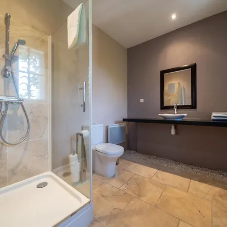 Daire 66c3 Historic Chateau Picasso Private For 4 Perpignan