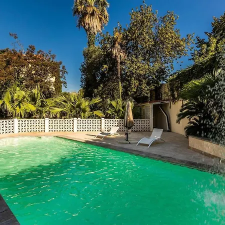 66c3 Historic Chateau Picasso Private For 4 Daire *